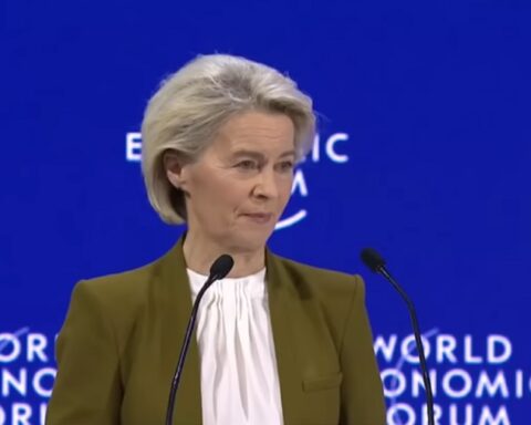 EU preusmerava 1,62 milijarde dolara kamate od zamrznute ruske imovine za pomoć Ukrajini