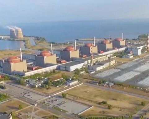 Dronovi pogodili nuklearnu elektranu Zaporožje, dvoje zaposlenih povređeno