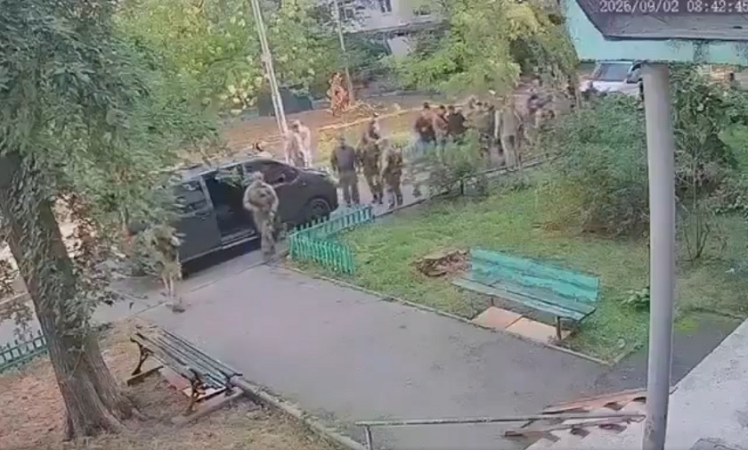 Ukrajinski bezbednjaci pod istragom jer su govorili ruski tokom pucnjave u Kijevu