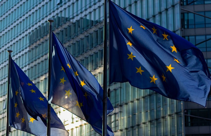 EU se suočava s pobunom zbog zabrane društvenih mreža za decu