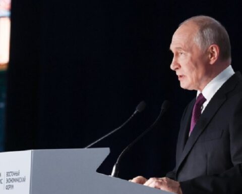 Putin: Pretnje civilnim brodovima i avionima predstavljaju „državni terorizam“