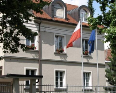 Misteriozan pad šefa poljske diplomatske bezbednosti kroz prozor sa trećeg sprata