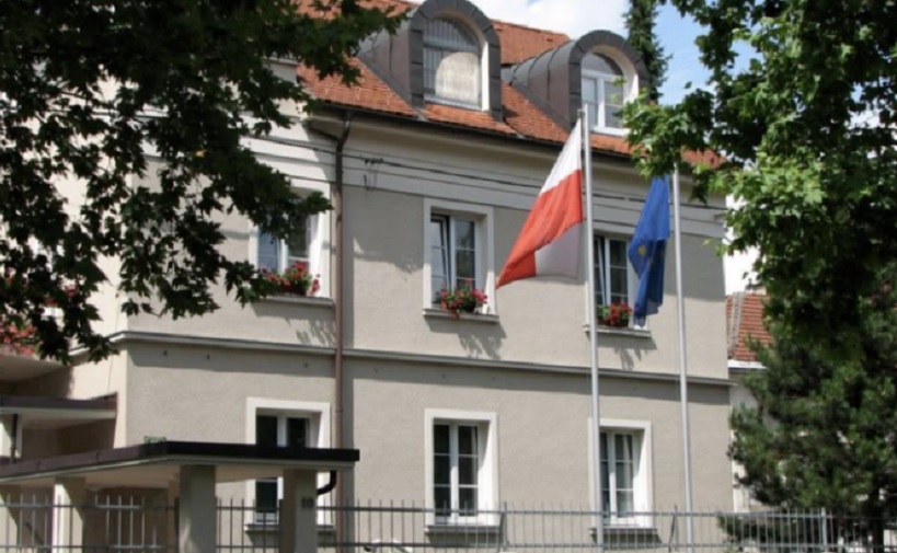 Misteriozan pad šefa poljske diplomatske bezbednosti kroz prozor sa trećeg sprata