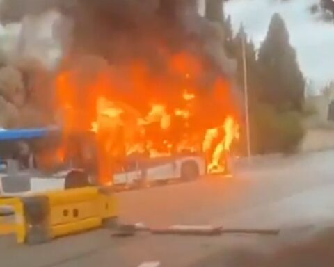 Haos širom Francuske: Skoro 2.000 uhapšenih na protestima