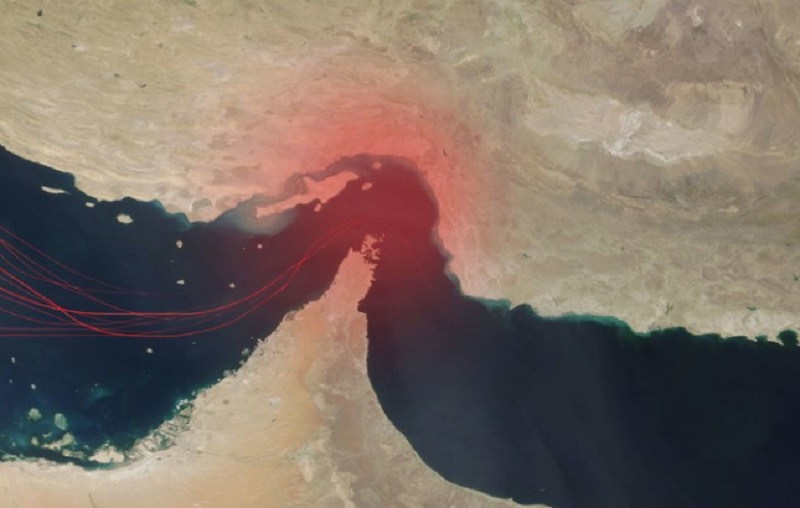 Iran tvrdi da su američki ratni brodovi pobegli iz Ormuskog moreuza