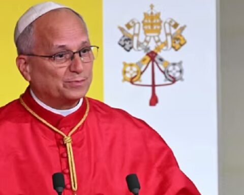 Papa Lav XIV pozvao umetnike da se ujedine protiv veštačke inteligencije