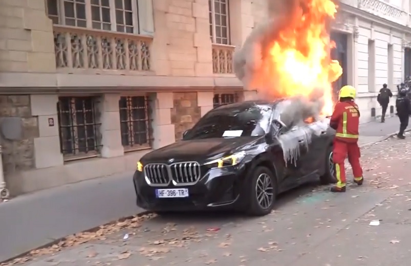 Novi sukobi u Francuskoj: Peti talas protesta prerastao u obračune s policijom